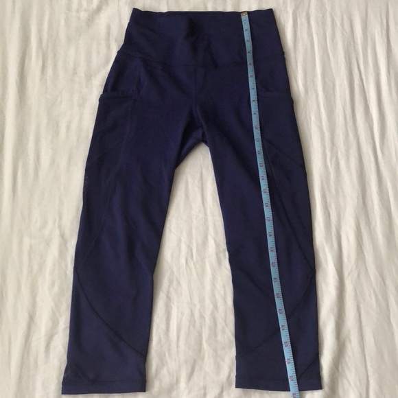 Lululemon purple legging crop